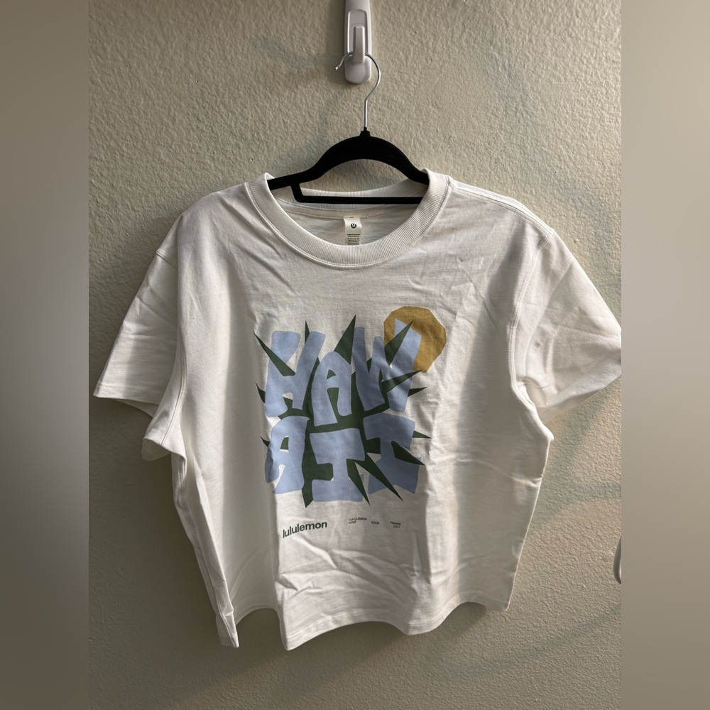 Lululemon Hawaii Exclusive Boxy Tee Size 10 Athletic Lounge Travel Summer Spring